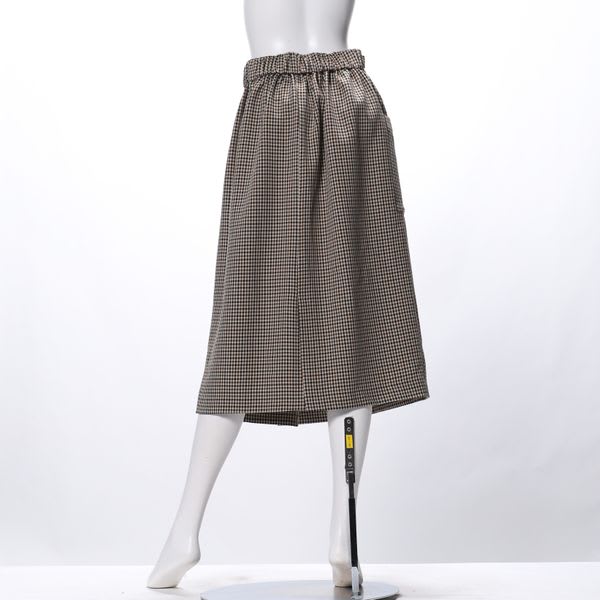 脇ポケットラップ風スカート