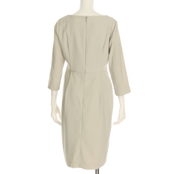 クルーネックウエストリボンワンピース