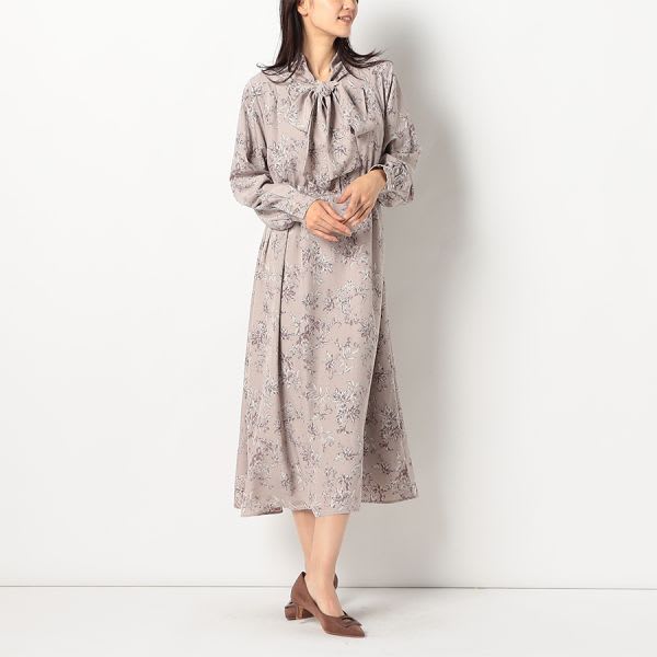 花柄ボウタイワンピース