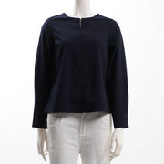 メタルパーツネックラインブラウス