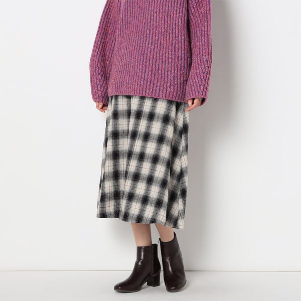 オンブレチェックフレアスカート