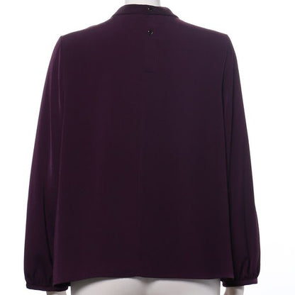 ボウタイ風ブラウス