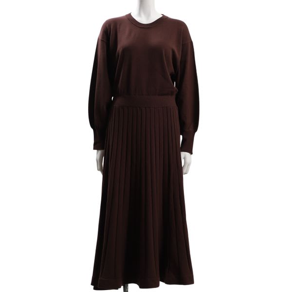 ふんわりお袖ニットワンピース