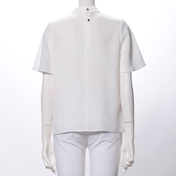 ボウタイ風デザインフレアスリーブブラウス