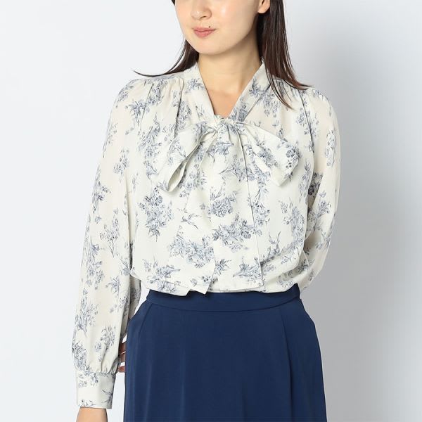 花柄ボウタイブラウス