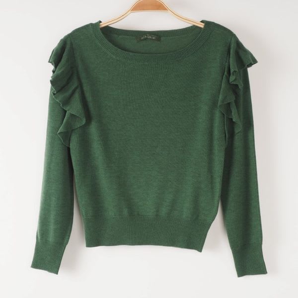 肩フリルニット