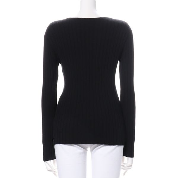 ボートネックリブニット