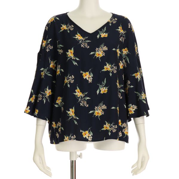 花柄フレアスリーブブラウス