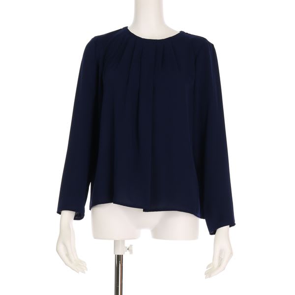 タックデザイン上品ブラウス