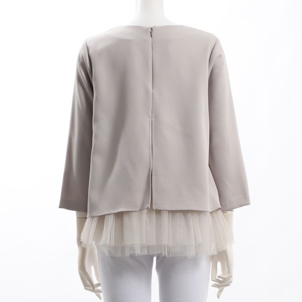 裾チュールレイヤード風ブラウス