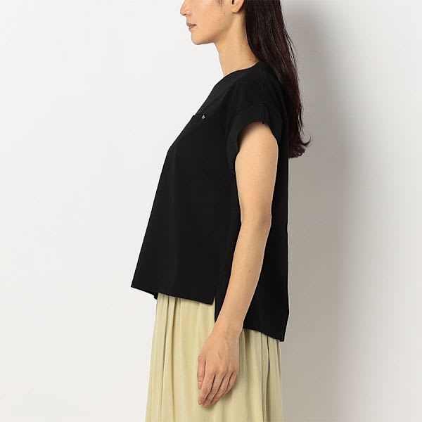 切り替えラインカットソー