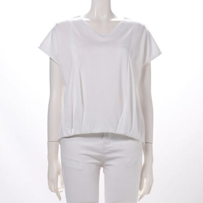 裾タックデザインVネックカットソー