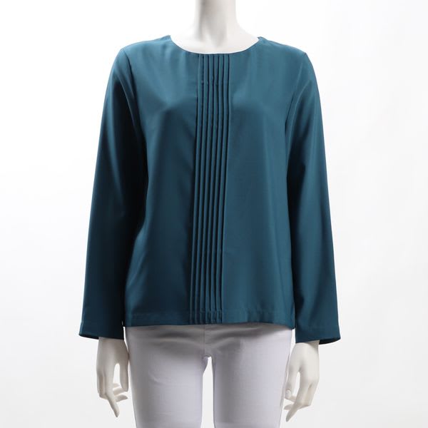 タックデザインブラウス