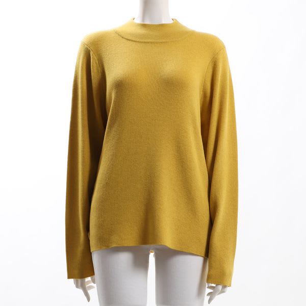 ボトルネックニット