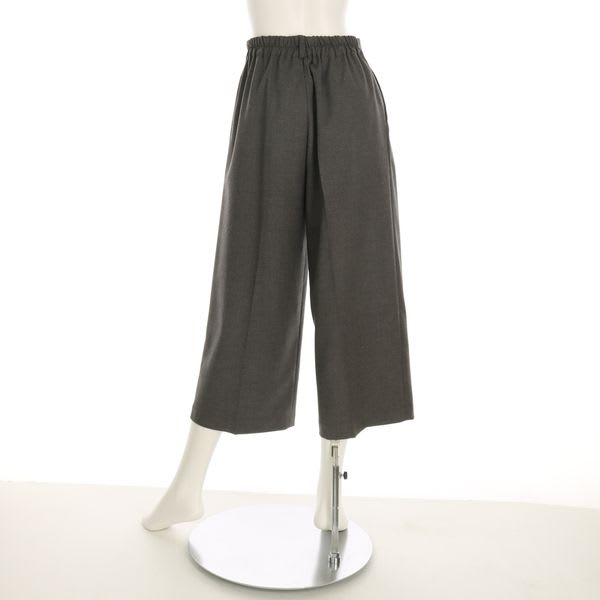 ダーツ入りワイドパンツ