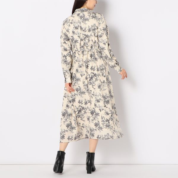 花柄ボウタイワンピース