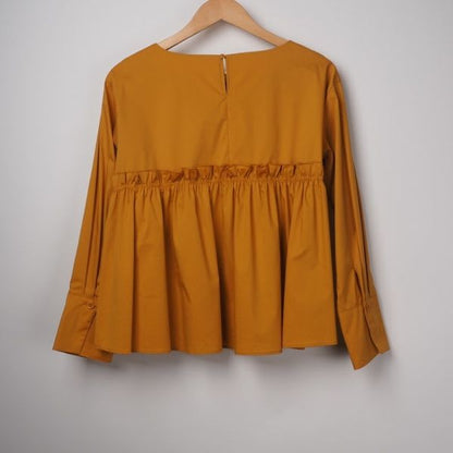 ギャザーフリルフレアブラウス