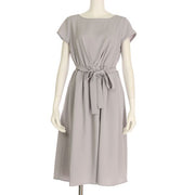 ウエストリボン付きフィットアンドフレアワンピース