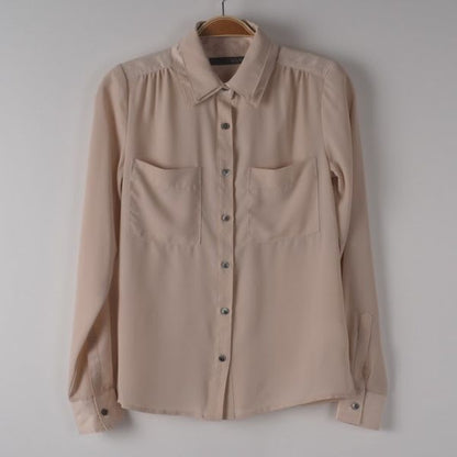 ２枚襟切替えデザインとろみブラウス