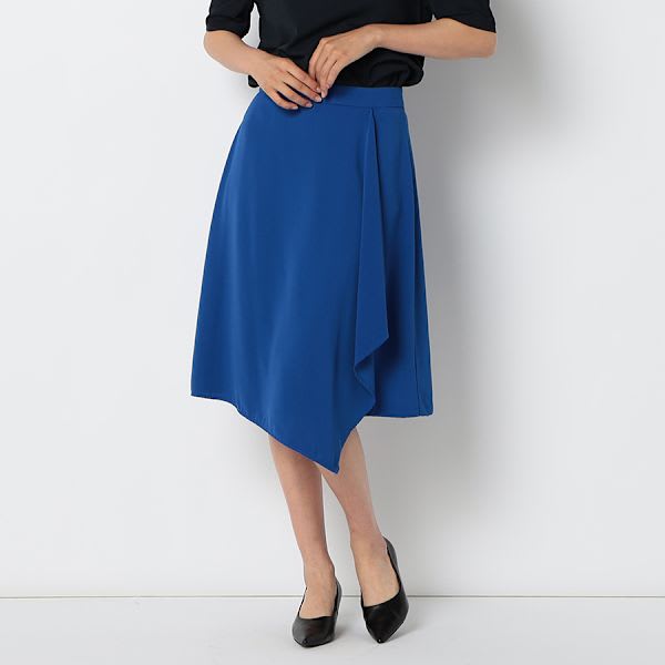 アシンメトリーフレアスカート