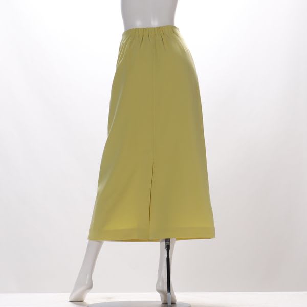 シンプルシルエットスカート