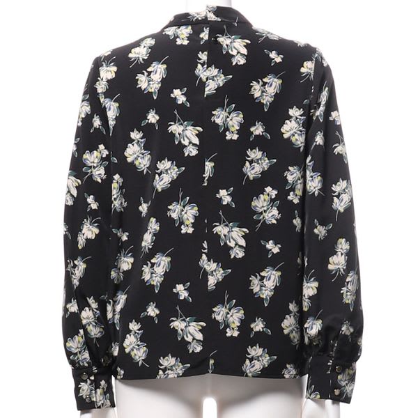 スタンドカラーフラワーブラウス