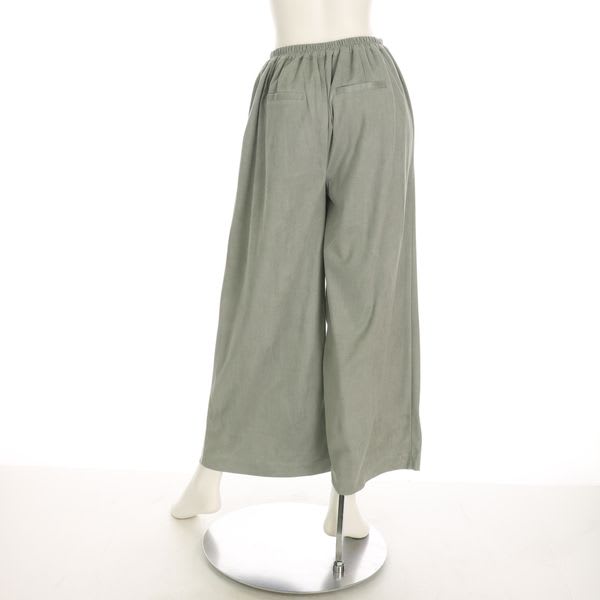 フロントタックラップ風ワイドパンツ