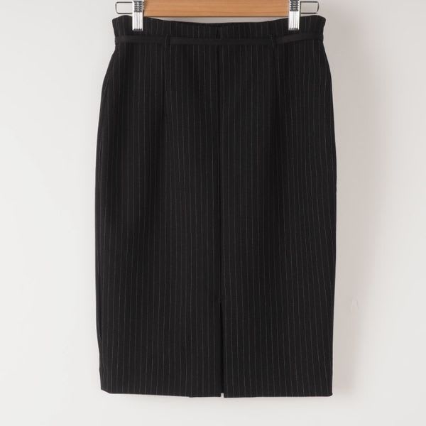 ストライプ柄タイトスカート