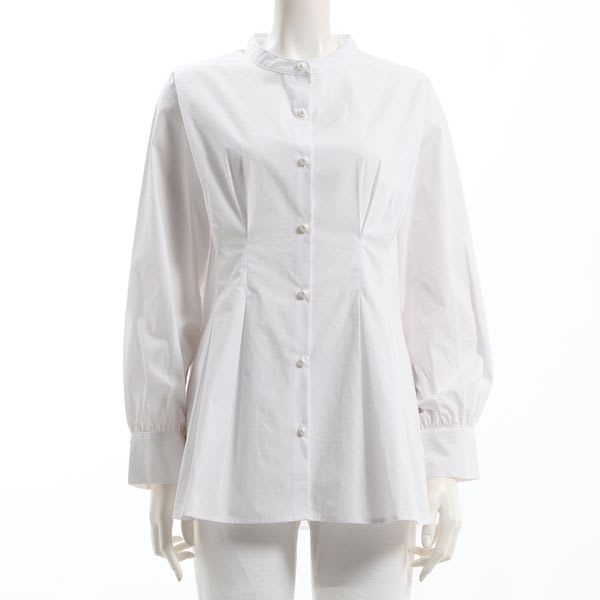 パールボタンペプラムデザインバンドカラーブラウス