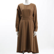 ストライプ柄ラウンドネックワンピース