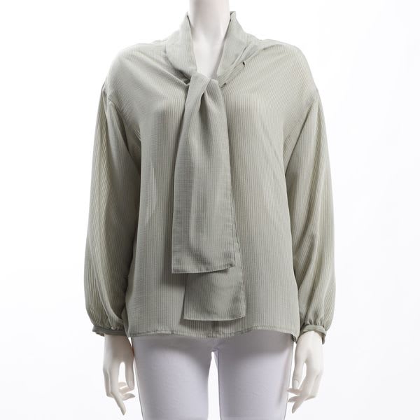 ボウタイデザインブラウス