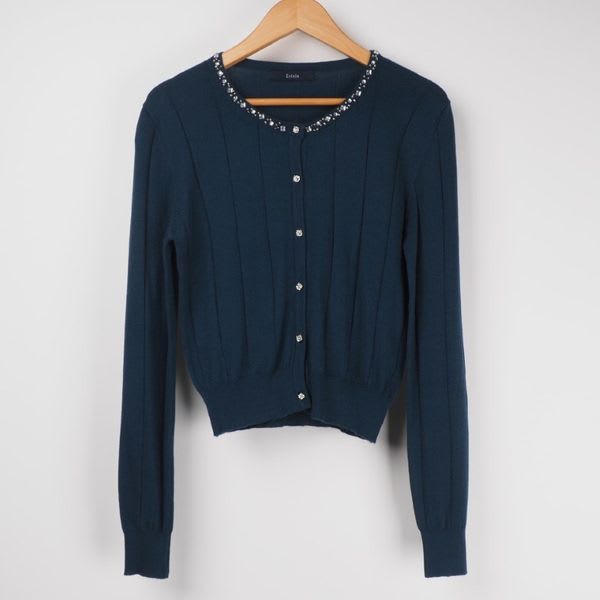 ネックラインビジューリブニットカーディガン