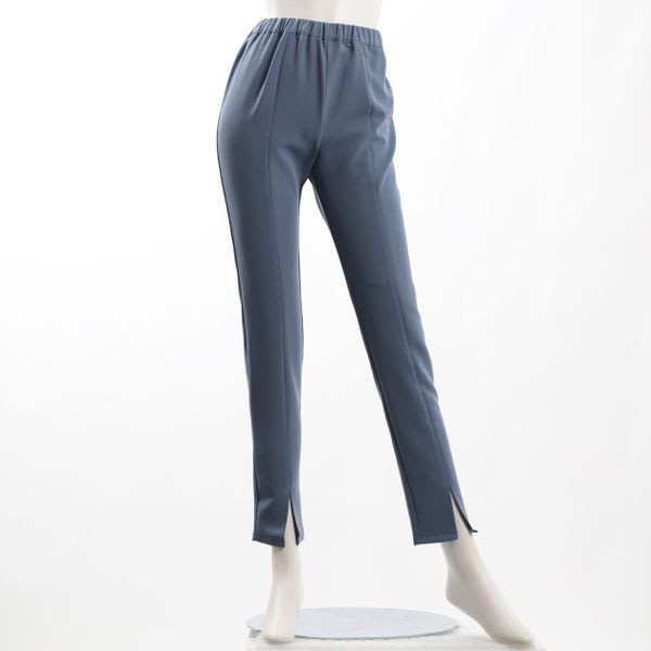 フロントスリットテーパードパンツ