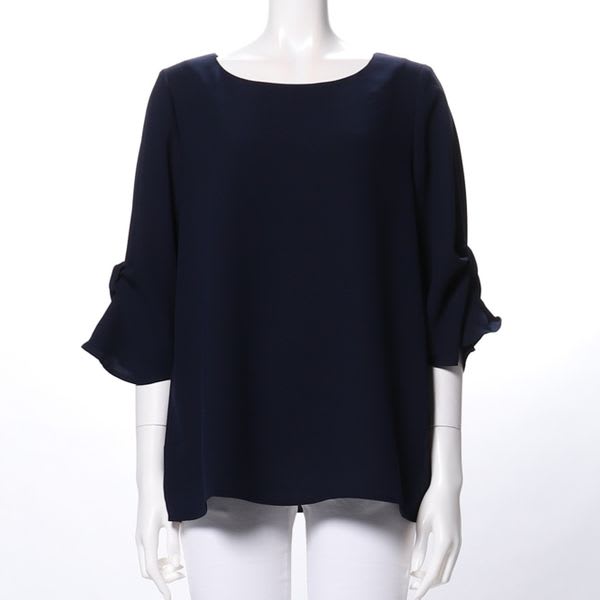 袖リボンラウンドネックブラウス