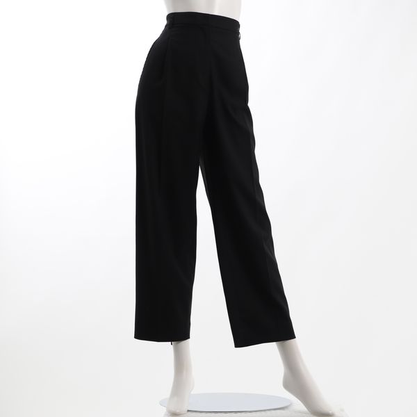 ポケット付きストレートパンツ