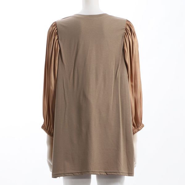 シャイニーサテンパフスリーブカットソー