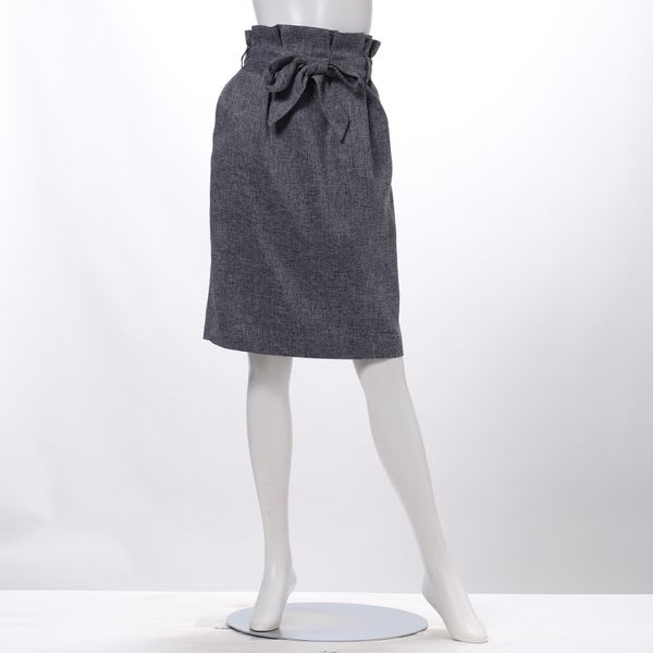 リボンベルト付きタイトスカート