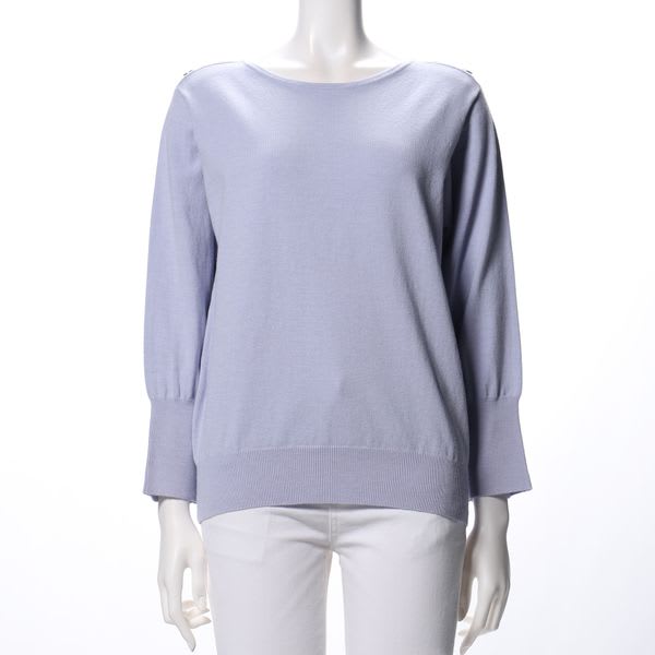 両肩ボタンニット