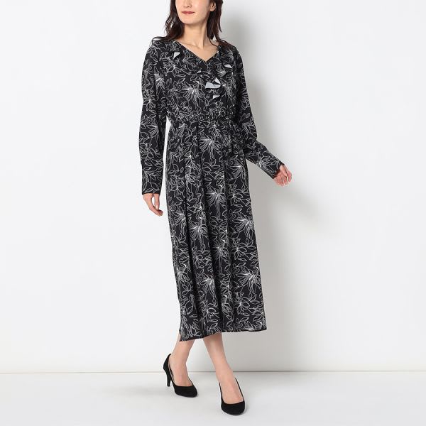 フリルアクセント総柄ワンピース