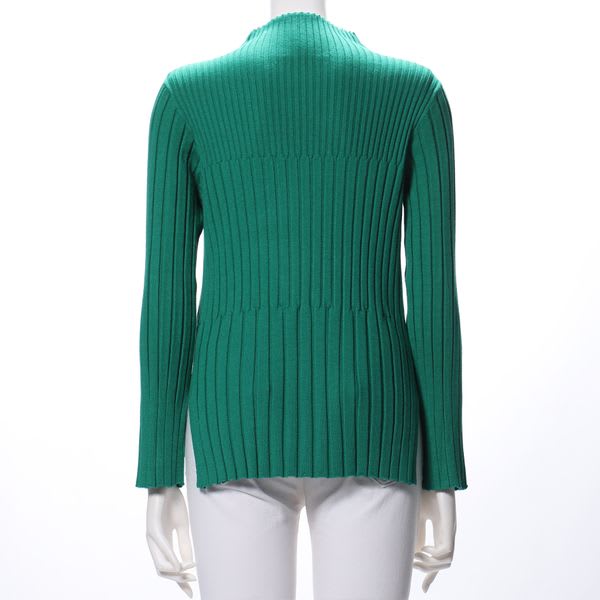 サイドスリットハイネックリブニット