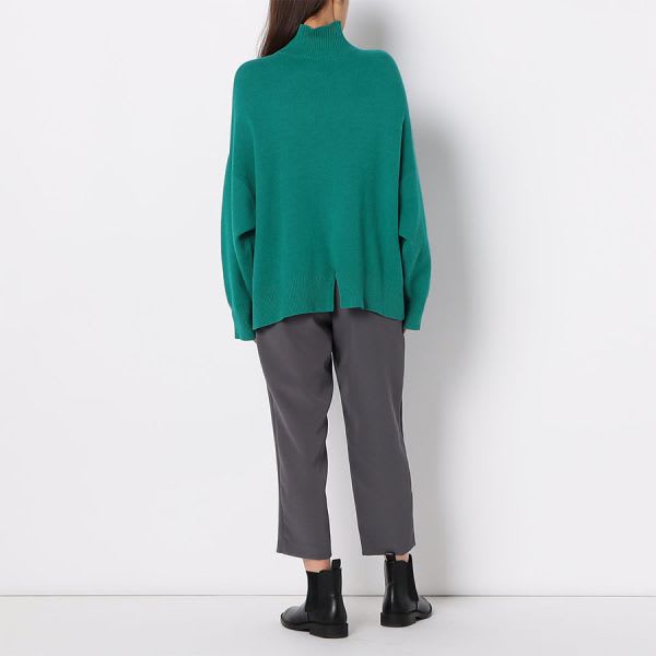 ハイウエストタックテーパードパンツ