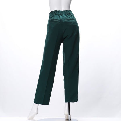 タック入りストレートパンツ