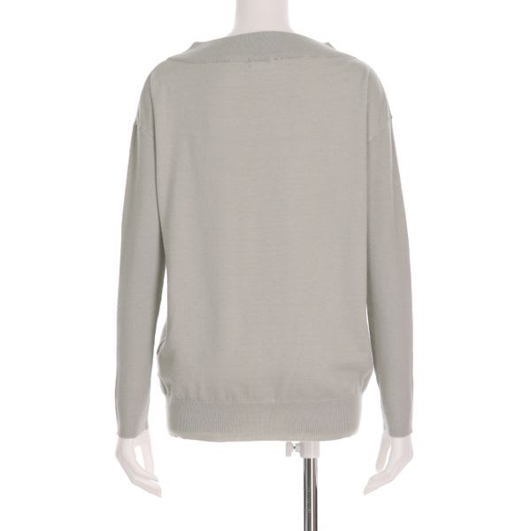 シンプルデザインオフネックニット