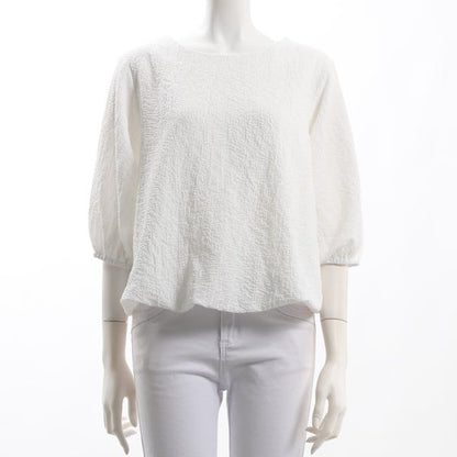 ボリュームスリーブラウンドネックブラウス