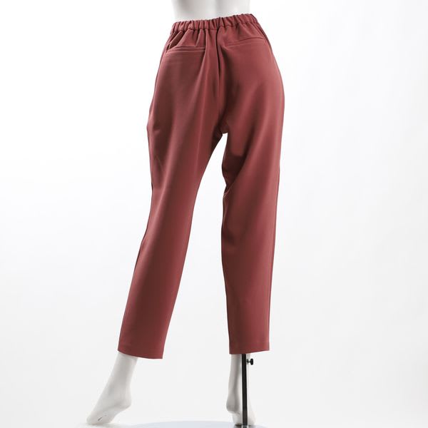 バックゴムタックテーパードパンツ