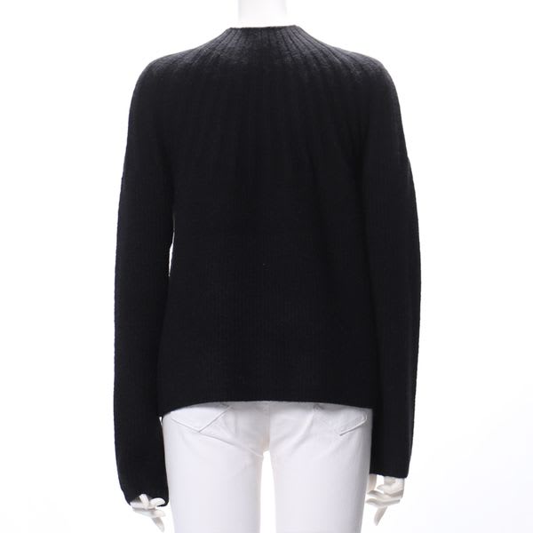 リブ切り替えニット