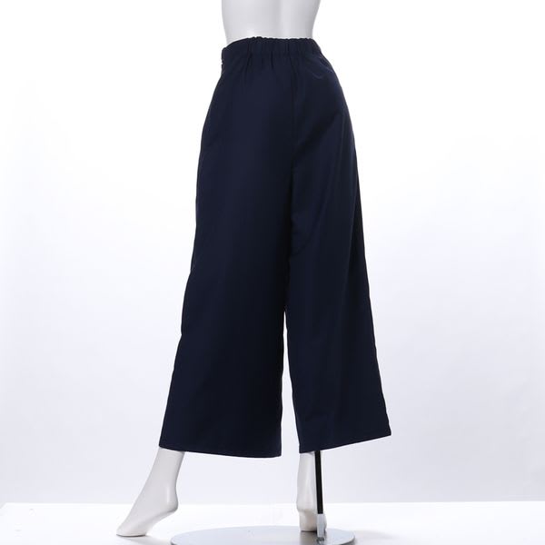 くるみボタンサイドファスナー付きワイドパンツ