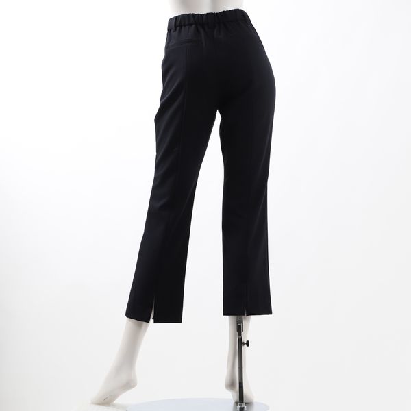 バックスリットテーパードパンツ