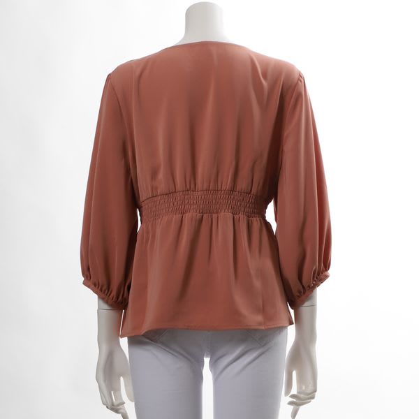 胸下切替デザインボリュームスリーブブラウス