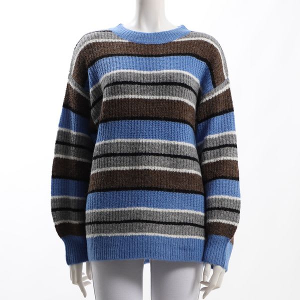 マルチボーダークルーネックニット